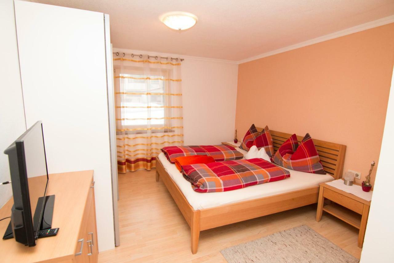 Ferienwohnung Kreidl Schlitters Bagian luar foto